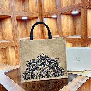 Sac fourre-tout écologique imprimé, épaissi et renforcé, de haute qualité pour femmes, style rétro vintage européen et américain, toutes saisons - Product Image 4