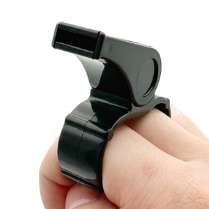 Silbato de entrenador de fútbol de calidad premium de tono alto con agarre de dedo para entrenamiento y juegos - Product Image 1