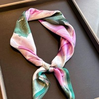 Écharpe florale personnalisée en soie, hijab, bandanas, imprimé rétro, grand foulard carré, foulard en soie, bandeau, couvre-cheveux, bandeaux pour cheveux