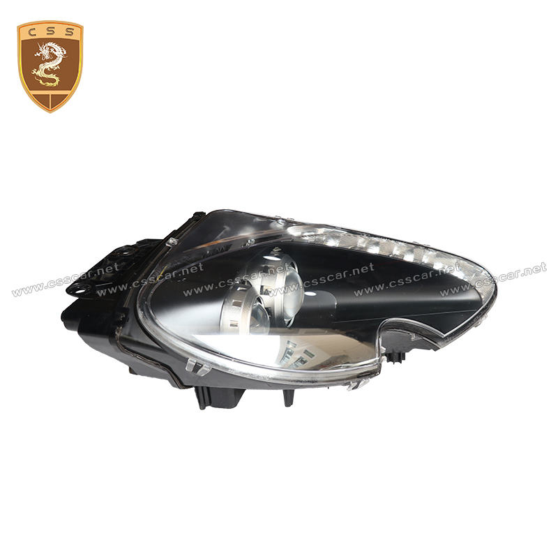 สีขาวอบอุ่น