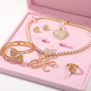 Set di Gioielli UWIN per Donna, Anello CZ a Forma di Cuore, Bracciale, Collana con Ciondolo a Lettera, Regalo Hip Hop - Product Image 4