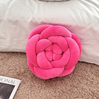 Coussin de canapé en forme de rose rouge tissé style nordique, coussin de dossier en forme de rose, coussin de siège, jouet en peluche fleur, rembourrage en coton PP pour la maison