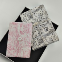 Papier d'emballage cadeau écologique en gros, haute qualité, imperméable, recyclable, imprimé, personnalisé avec votre LOGO, pour fleurs et vêtements