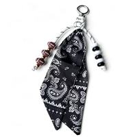 En gros : Breloque de sac perlée style bandana Paisley, breloque de sac bohème western en corde nouée à la main, pendentif de sac perlé thème football pour le jour du match