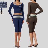 Nouvel ensemble de yoga 2026 pour femme, brossé, effet superposé, coupe ajustée, contrôle du ventre, rehaussement des fesses, séchage rapide