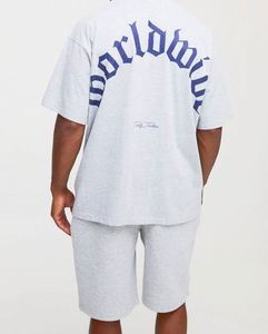Ensemble survêtement gris chiné oversize avec t-shirt et short, tenue de sport personnalisable - Product Image 1
