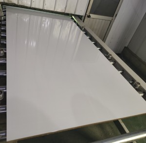 Chất lượng tốt nhất thân thiện với môi E1 ấm trắng nhiều lớp tắm vòi sen 5 + 2 lớp cao bóng UV tráng <span class=keywords><strong>MDF</strong></span> cho trang trí - Product Image 5