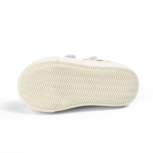 Chaussures de premiers <span class=keywords><strong>pas</strong></span> en toile pour bébés filles, baskets à imprimé floral avec doubles sangles à boucles, semelle TPR antidérapante, bout fermé - Product Image 4