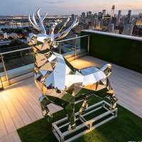 Grande sculpture géométrique de taureau en acier inoxydable poli, statue moderne de taureau de Wall Street en métal pour la décoration extérieure des places publiques