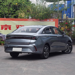 รถยนต์ BAIC BEIJING U5 PLUS รุ่นปี 2021 รถเก๋งประหยัดน้ำมัน เบนซิน ขนาดกะทัดรัด สำหรับโดยสาร รถยนต์นั่งส่วนบุคคล รถเก๋งประหยัดน้ำมัน  วางเงินมัดจำน้ำมันเชื้อเพลิง - Product Image 4