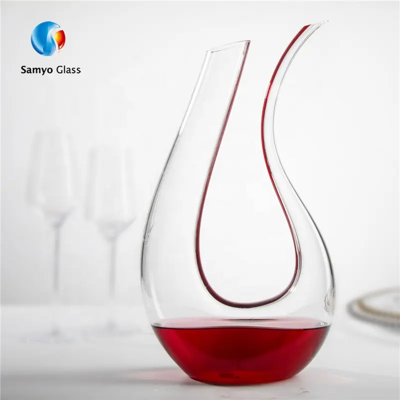 Custom Wholesale U Shape Glass Decanter Whiskey Crystal Wine Decanter And Glass Set