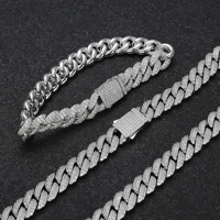 Vente en gros d'argent sterling 925 10mm VVS diamant Moissanite collier glacé vente chaude bijoux fins avec chaîne à maillons cubains en rhodium
