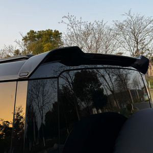 Kit carrosserie pour Land Rover Defender <span class=keywords><strong>90</strong></span>/110/130 2020-2026, <span class=keywords><strong>style</strong></span> urbain, avec éclairage de toit de qualité OEM, enjoliveurs de roue et passages de roues larges - Product Image 6