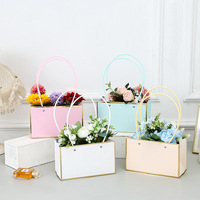 Emballage de bouquet en gros Boîte d'emballage de fleurs en carton portable et créative pour fleuriste