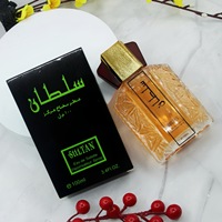 Pabrik Menyediakan Parfum Arab Klasik 100ml Oud Musk Amber Aroma Oriental Tahan Lama Semprotan Alami untuk Penggunaan Sehari-hari Unisex