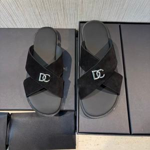 Sandales de luxe pour homme 2026, style créateur, plates, de plage, avec ceinture métallique, confortables et épaisses - Product Image 4