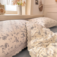 Parure de lit 4 pièces en microfibre imprimée à motif floral, avec housse de couette et drap à volants, bordure en dentelle douce