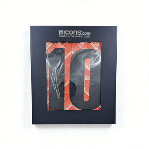 Camiseta de la Selección Argentina 2022-23 con autógrafo certificado por Beckett/PSA/Icons, enmarcada y con color personalizado - Artículo coleccionable - Product Image 1