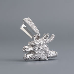 Colgante de cobre personalizable de diamante de moissanita, colgante de cabeza de dragón de estilo solemne y magnífico con cuernos - Product Image 3