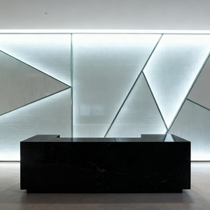 Vitrines et présentoirs en verre feuilleté filaire de style industriel moderne pour restaurants, hôtels, salles de bain avec décoration - Product Image 3