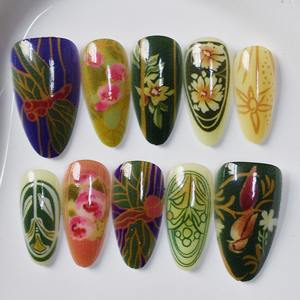 Fournitures pour Ongles Produits de Beauté Ongles Presse sur Cour pour Ongles Ongles Verts Ligne d'Or Gem Portable Artificielle Acrylique Conseils Charms - Product Image 4