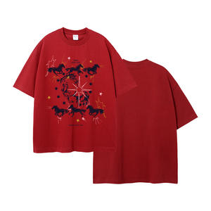 T-shirt a maniche corte in cotone da 305g con stampa animale rossa, casual e traspirante, per <span class=keywords><strong>uomo</strong></span> e donna, con scollo a girocollo, motivo Felice Anno del Cavallo - Product Image 6