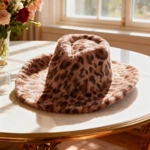 หมวกคาวบอยลายเสือดาว M56-58 ซม. หมวกฤดูใบไม้ร่วงฤดูหนาวบุขนแกะสไตล์เฉพาะตัว - Product Image 1