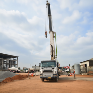 Camion pompe à béton G470, équipement de construction lourd - Product Image 3