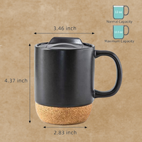 Tasses en céramique réutilisables écologiques personnalisées en gros, noires et blanches, avec fond en liège et couvercle coulissant, compatibles micro-ondes, design minimaliste