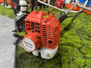 Débroussailleuse robuste Hus143, même qualité que le modèle <span class=keywords><strong>Husqvarna</strong></span>, avec accessoires complets pour les herbes résistantes, les fermes rurales - Product Image 3