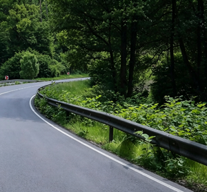 Hot <b>Dip</b> Zinc Coated Highway Guardrail With 550GSM 600GSM Anti Rust Protection - Product Image 2