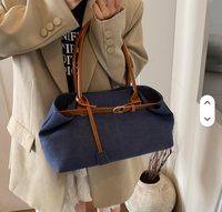 Sac à bandoulière en jean grande capacité pour femme, nouvelle collection 2025, tendance, avec fermeture éclair contrastante sous le bras et deux bretelles
