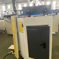 Machine à sertir manuelle pour profilés en aluminium, sertisseuse à commande manuelle pour l'assemblage de fenêtres en aluminium
