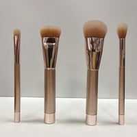 Kit de pinceaux de maquillage en poils synthétiques magnétiques personnalisés en usine, 4 pièces, ensemble de pinceaux de maquillage magnétiques professionnels avec support en métal