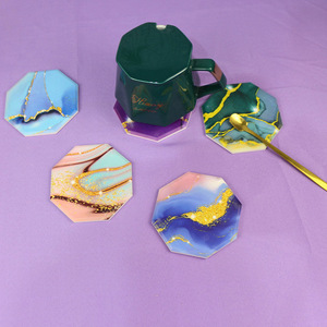 Posavasos Octagonal Moderno de Cerámica con Patrón de Mármol, Absorbente y Aislante del Calor, Regalo para Amigos o Empresas - Product Image 1