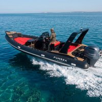 Bateau semi-rigide de luxe 7,6 m (25 pieds) en Hypalon avec console centrale, bateau pneumatique rigide, yacht de sport, pour plongée, croisière familiale et navigation en haute mer