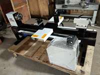 Mini tour CNC pour bois 16/26 avec moteur pas à pas pour tournage et rainurage automatiques du bois, système de contrôle professionnel 4 axes