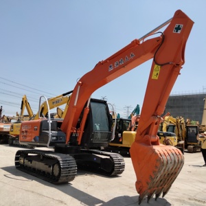 Excavadora Hitachi ZX 120 de 12 Toneladas Usada con Pocas Horas de Uso, Confiable para Construcción y Paisajismo, Equipo HITACHI de Segunda Mano - Product Image 3