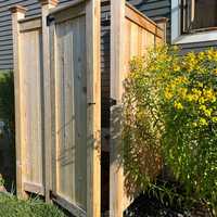 Douche extérieure autoportante en cèdre pour jardin, piscine, terrasse, villa