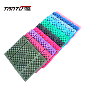 <span class=keywords><strong>Tapis</strong></span> <span class=keywords><strong>de</strong></span> camping pliant <span class=keywords><strong>ultra</strong></span> léger et résistant à l'humidité pour l'été, le camping en plein air, les pique-niques, les traversins et les coussins <span class=keywords><strong>de</strong></span> <span class=keywords><strong>yoga</strong></span>. - Product Image 3