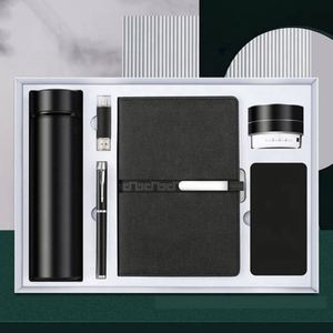 สมุดโน้ตเย็บปกแข็ง BSY A5 PU พร้อมกระติกน้ำร้อน ปากกา พาวเวอร์แบงค์ แฟลชไดรฟ์ USB และลำโพง - ชุดของขวัญธุรกิจ 100 แผ่น - Product Image 1