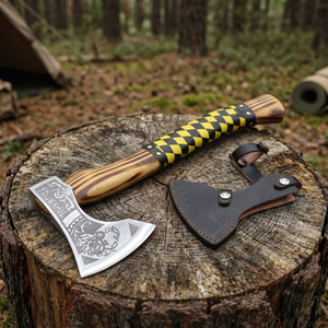 Hacha Vikinga TOMAHAWK de Acero con Alto Contenido de Carbono, Hecha a Mano, Diseño Personalizado, Hacha de Batalla Vikinga con Mango de Madera de Fresno, 100% de Alta Calidad - Product Image 1