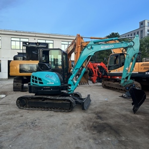 Excavadora Kobelco SK55SR de 5.5 Toneladas con Cucharón de Excavación, Equipo Pesado - Product Image 3