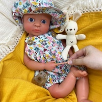 Poupée bébé en silicone peinte à la main de 20 pouces, unisexe, imperméable, avec des yeux scintillants, des caractéristiques faciales douces, flexibles et réalistes, pour cadeau