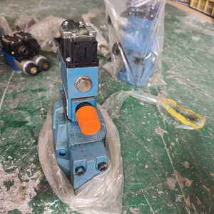 Vanne hydraulique Rexroth H-4WEH16C71/6EG24N9S2DL, équipement d'automatisation industrielle - Product Image 5