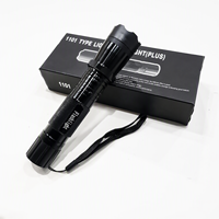 Lampe torche tactique LED avec interrupteur marche/arrêt à distance, lampe torche rechargeable à lumière puissante avec fonction de lumière intense
