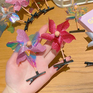 Pinza para el pelo de plástico giratoria con lentejuelas y diseño de molino de viento láser estilo TikTok, bonita, dulce y adorable, para decoración - Product Image 6