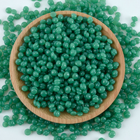 Sacs emballés de fèves de cire dure sans colophane OEM paillettes rose vert bleu forte élasticité sans allergie pour salon de beauté et épilation