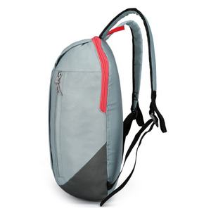 Mochila de Viaje Ligera, Resistente al Agua, Diseño Personalizado, para Campismo, Senderismo y Actividades al Aire Libre - Product Image 4
