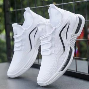 Zapatos deportivos de hombre, estilo veraniego, a la moda, con función antideslizante, cómodos y casuales para correr. - Product Image 5